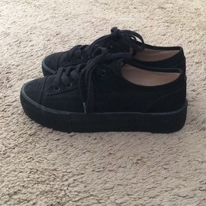 Black shoes